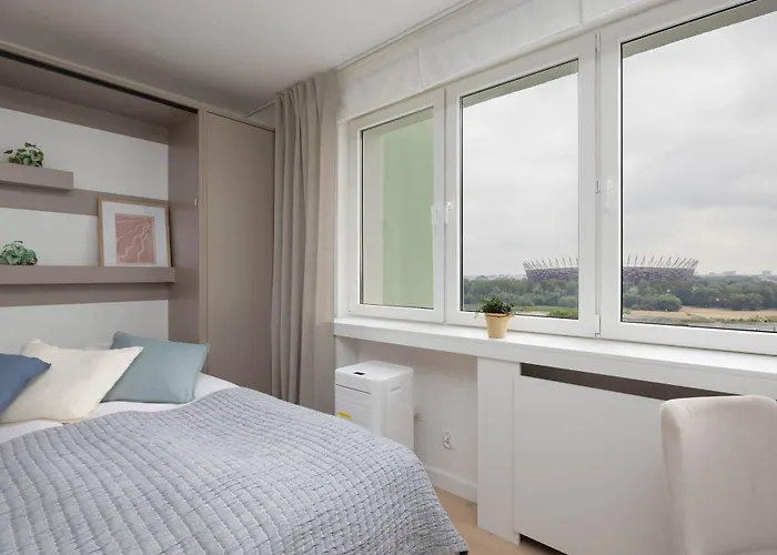 דירה Unique For Remote Work In Center With View By Renters ורשה