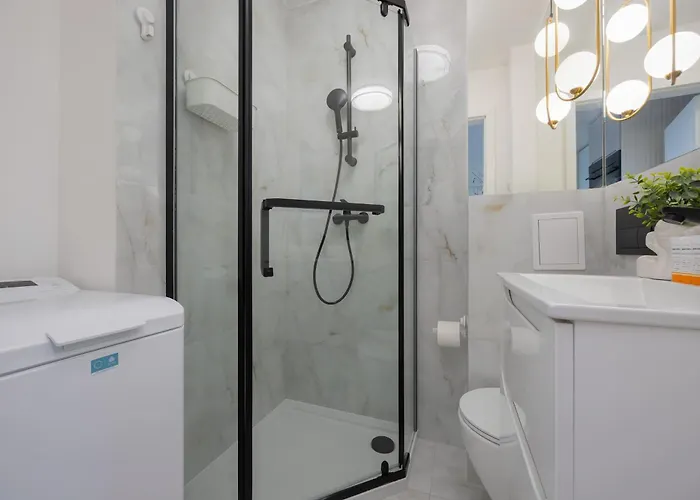 Unique For Remote Work In Center With View By Renters * Varşova